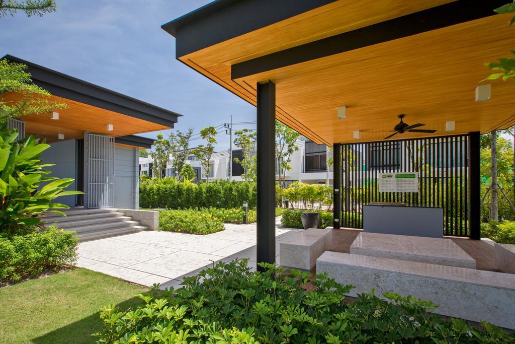 Laguna Townhome Bangtao Phuket Exterior photo