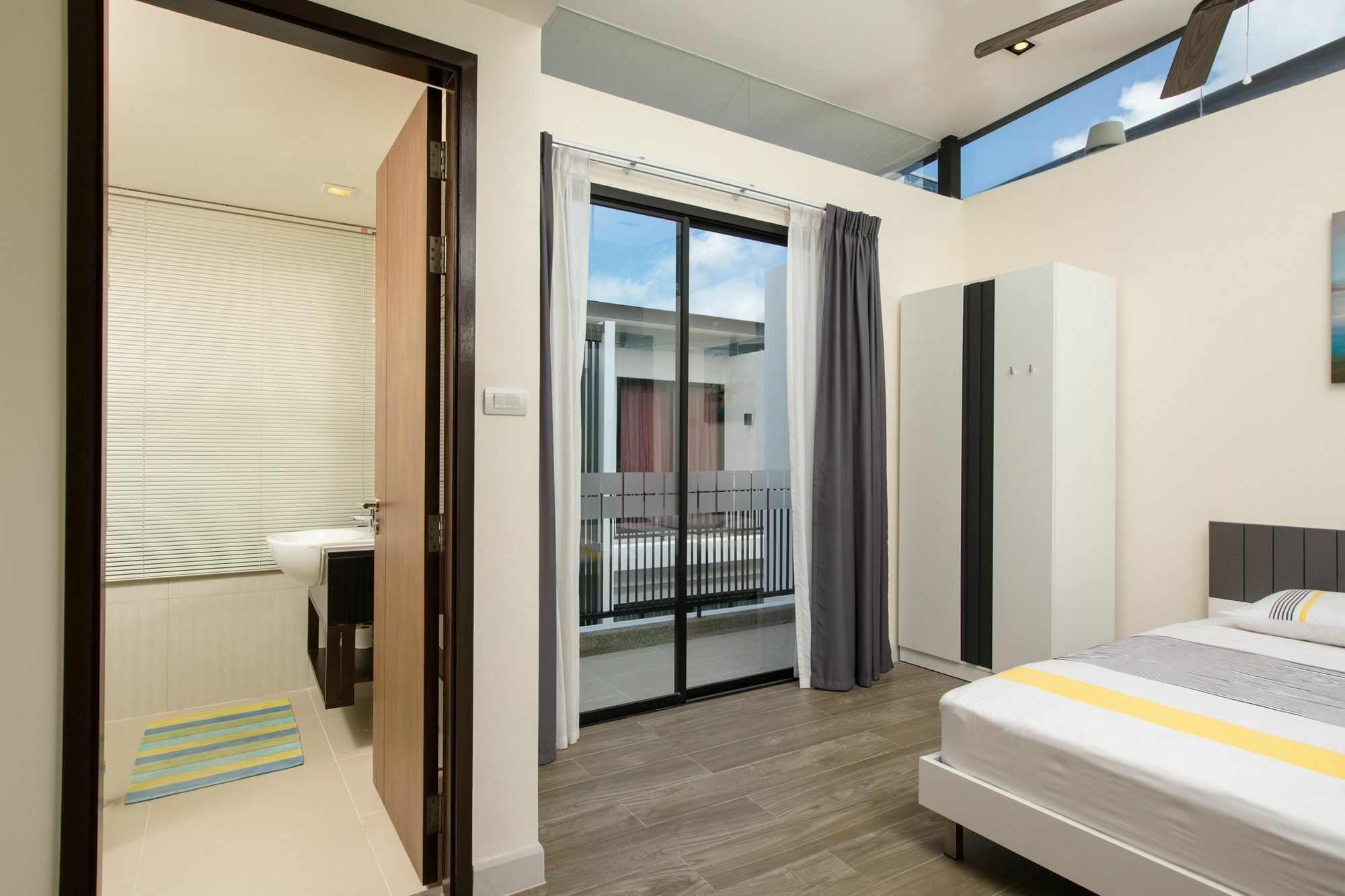 Laguna Townhome Bangtao Phuket Exterior photo